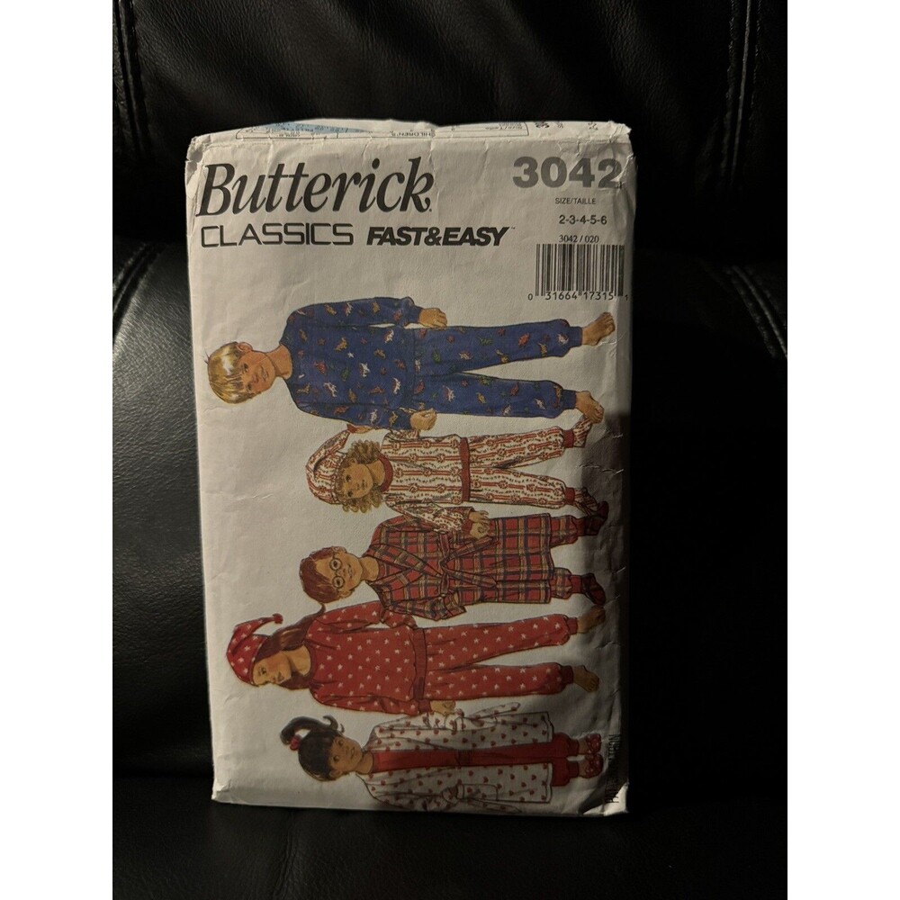 Butterick Sewing Pattern 3042 Childrens Robe Pajamas Belt Hat Booties Sizes 2-6